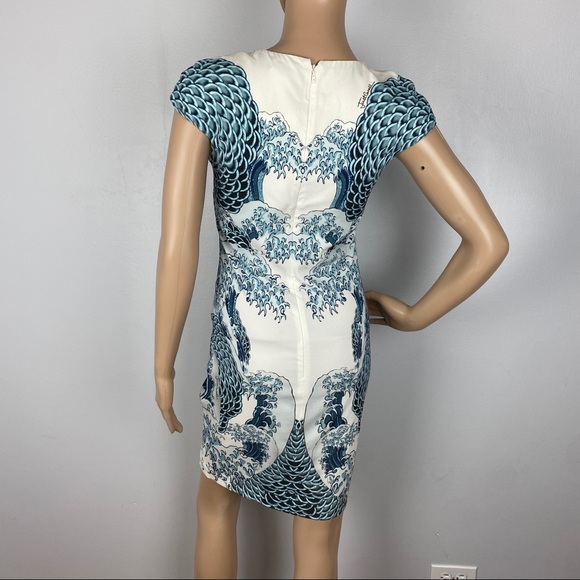 NEW JUST CAVALLI BLUE WAVE PRINT JERSEY DRESS - Picture 7 of 9